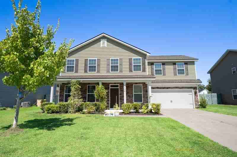 175 Shelton St - Photo 3 of 31