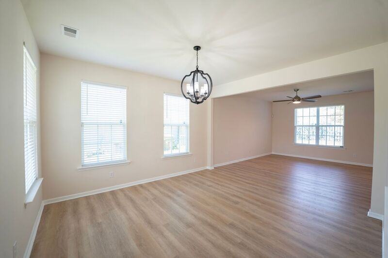 175 Shelton St - Photo 7 of 31