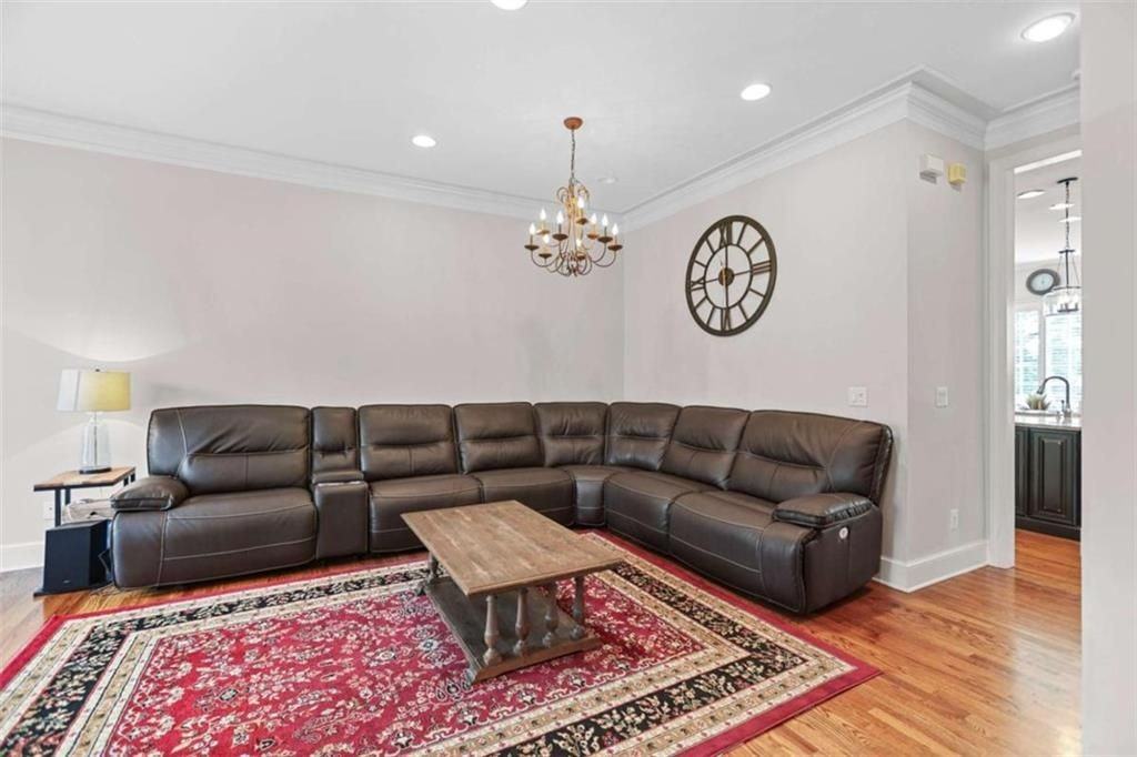 4712 Ivy Ridge Dr Se - Photo 5 of 50