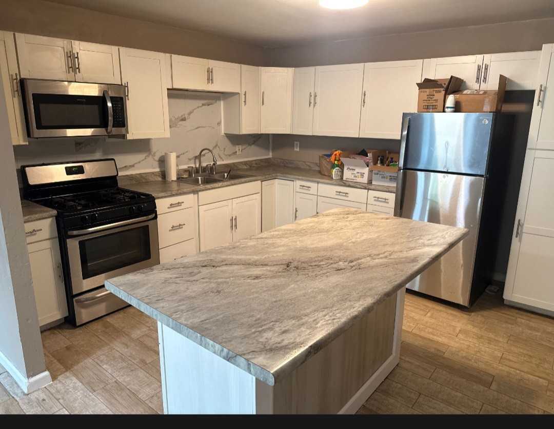 37 Saint Columba Dr - Photo 2 of 7