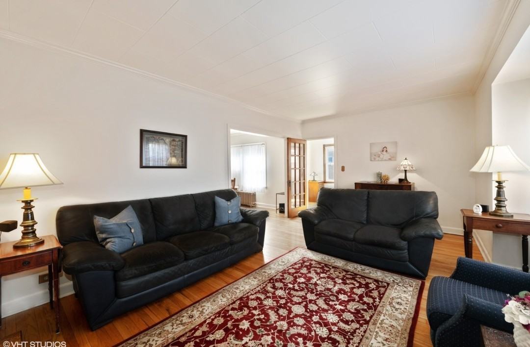 5005 N Nagle Ave #1A - Photo 3 of 17