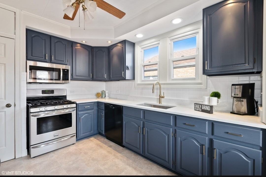 5005 N Nagle Ave #1A - Photo 4 of 17