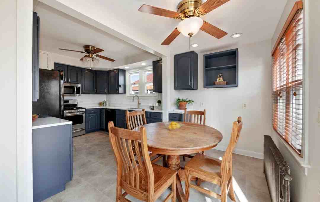 5005 N Nagle Ave #1A - Photo 7 of 17