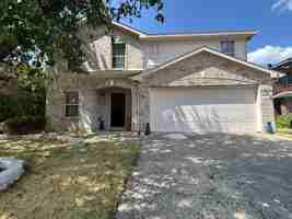 featured image of 5319 Nueces Ln