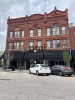 featured image of 601 1 2 Monroe Ave #5