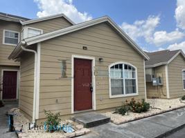 featured image of 327 Coconut Palm Way ## 5