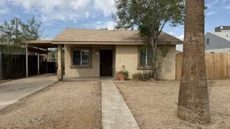 1038 N 25th Pl - Photo 1 of 1