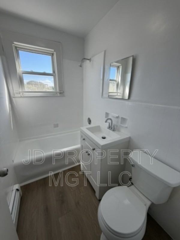 21 Van Courtland Pl - Photo 4 of 6