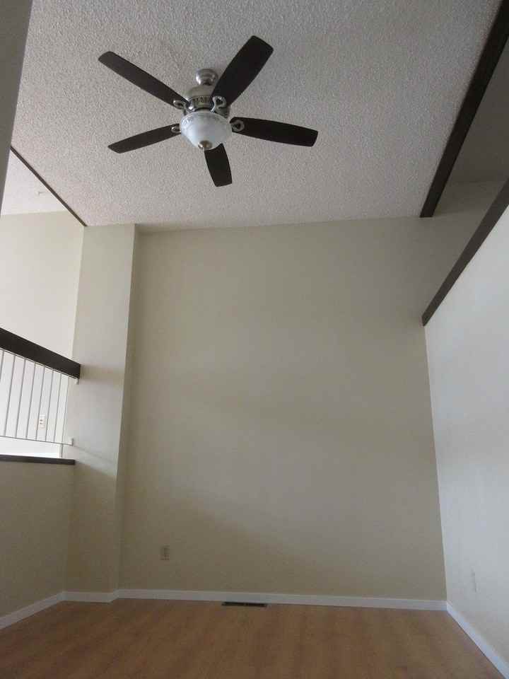 31 Brae Glen Crt Sw - Photo 3 of 14