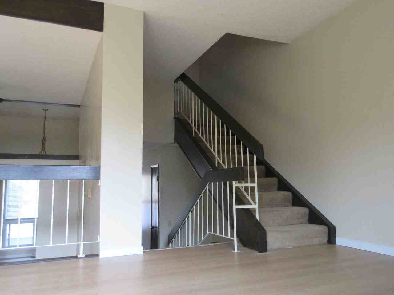 31 Brae Glen Crt Sw - Photo 7 of 14