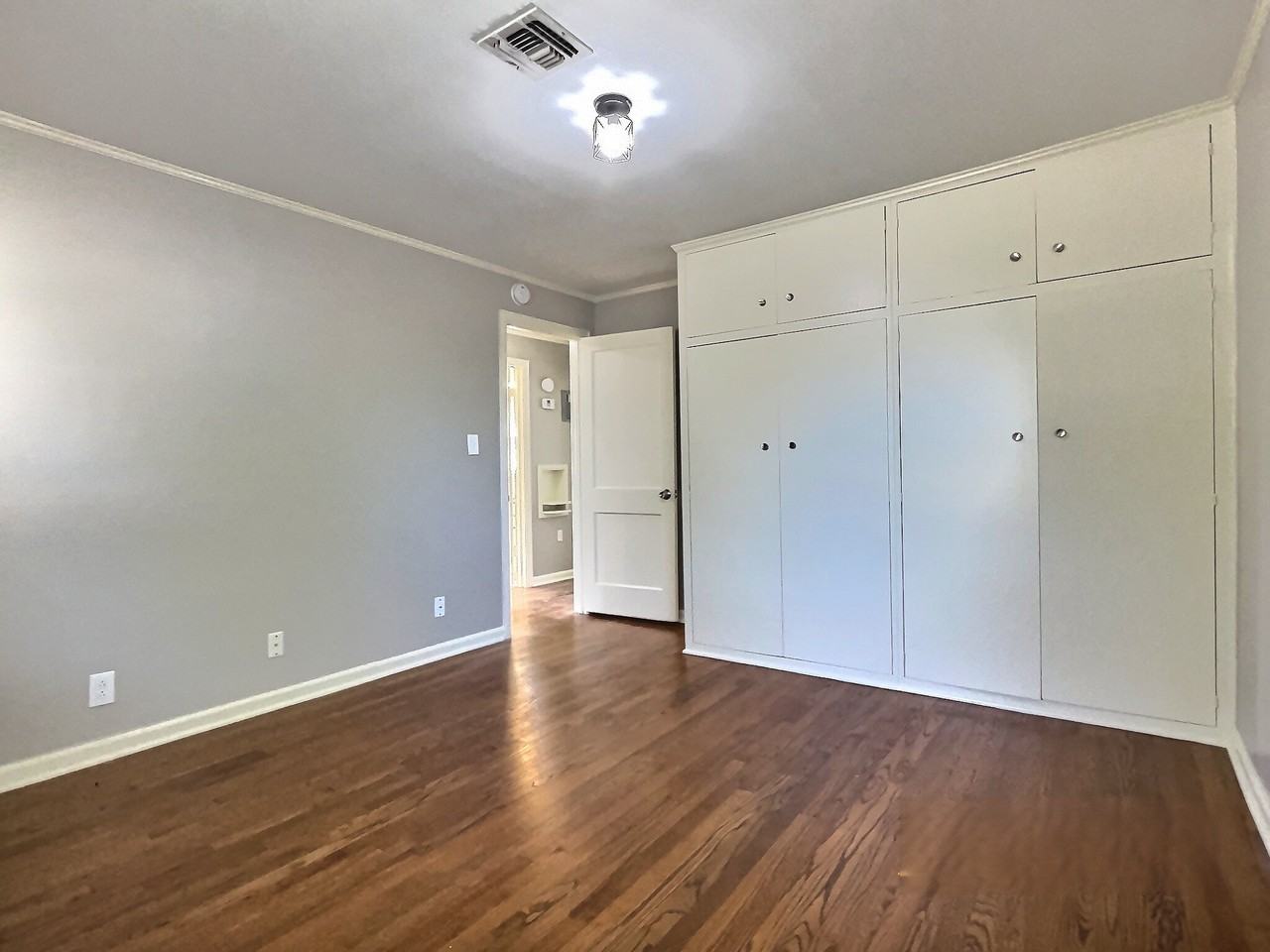 3928 E 1st St #NA - Photo 7 of 12