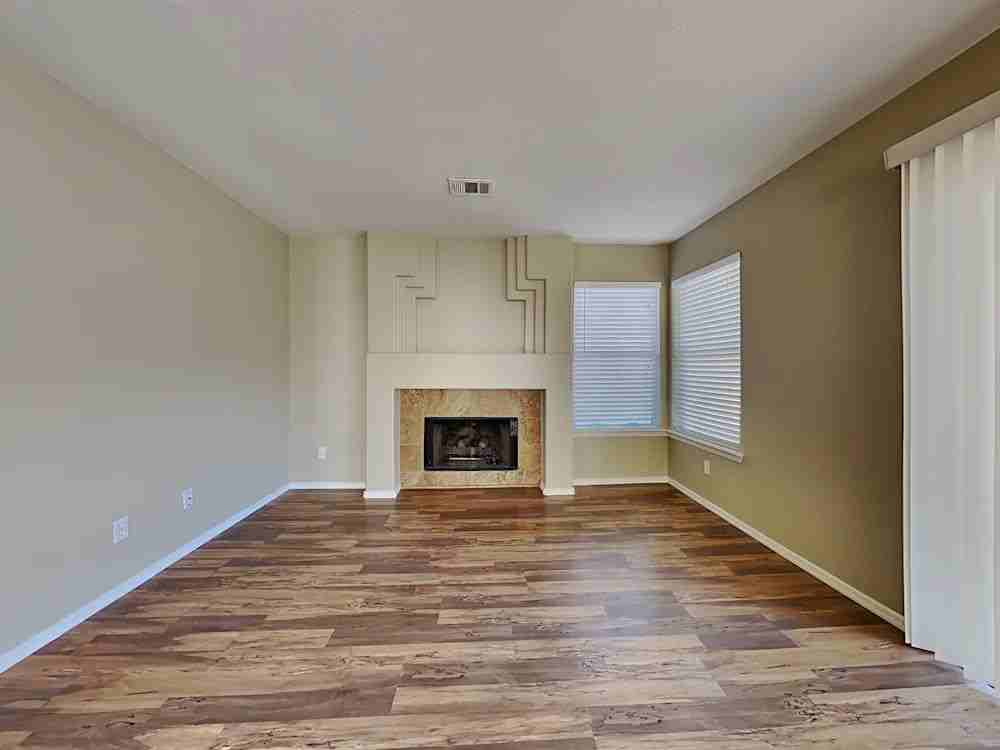 2152 Falcon Pointe Ln #NA - Photo 5 of 7