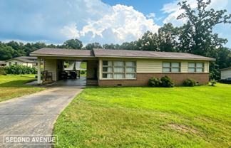 2704 7th St Ne - Photo 1 of 1