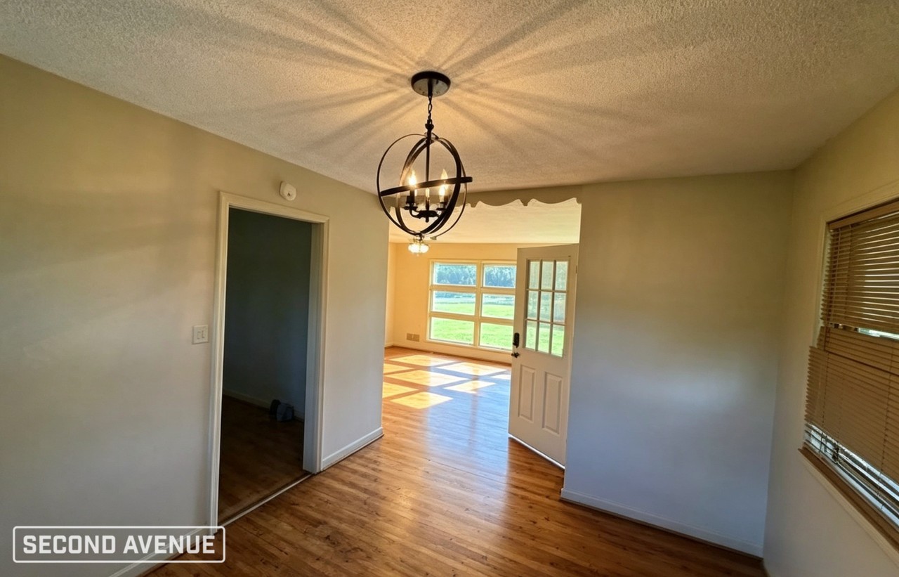 2704 7th St Ne - Photo 2 of 15