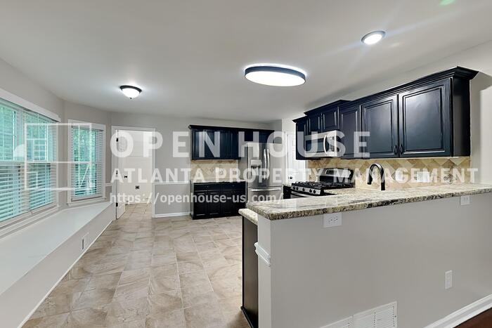 2798 Beddington Way - Photo 7 of 27