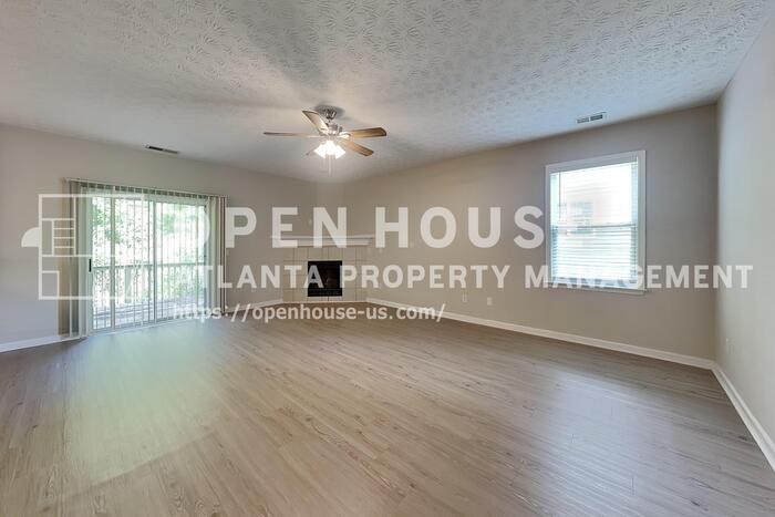 928 Mill Creek Ave - Photo 2 of 23