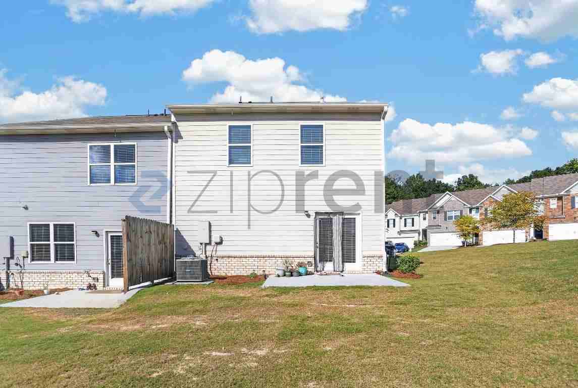 2303 Blue Monarch Dr - Photo 4 of 38