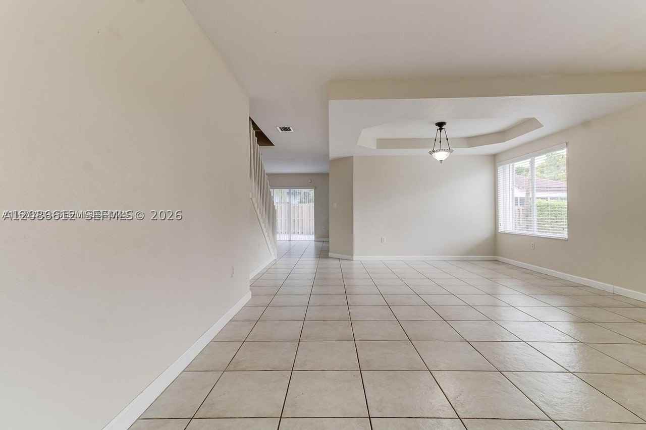 21222 Sw 88th Pl - Photo 6 of 48