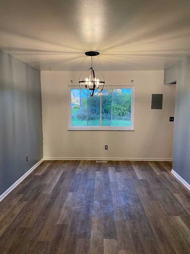 3081 Benchwood Road - Photo 6 of 13