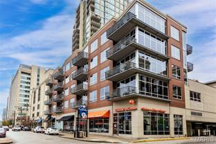 9 N Euclid Ave #302 - Photo 1 of 1