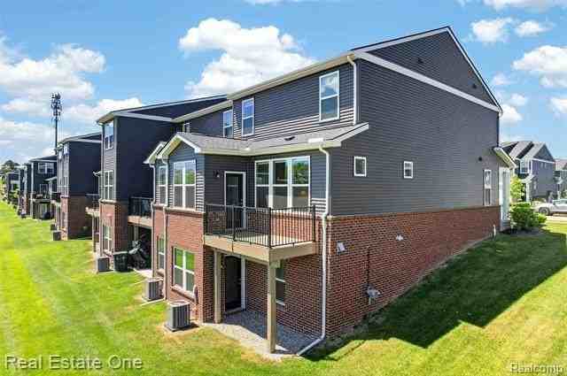 4799 Broomfield Way - Photo 3 of 37