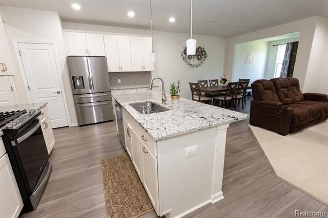 4830 Broomfield Way - Photo 6 of 36