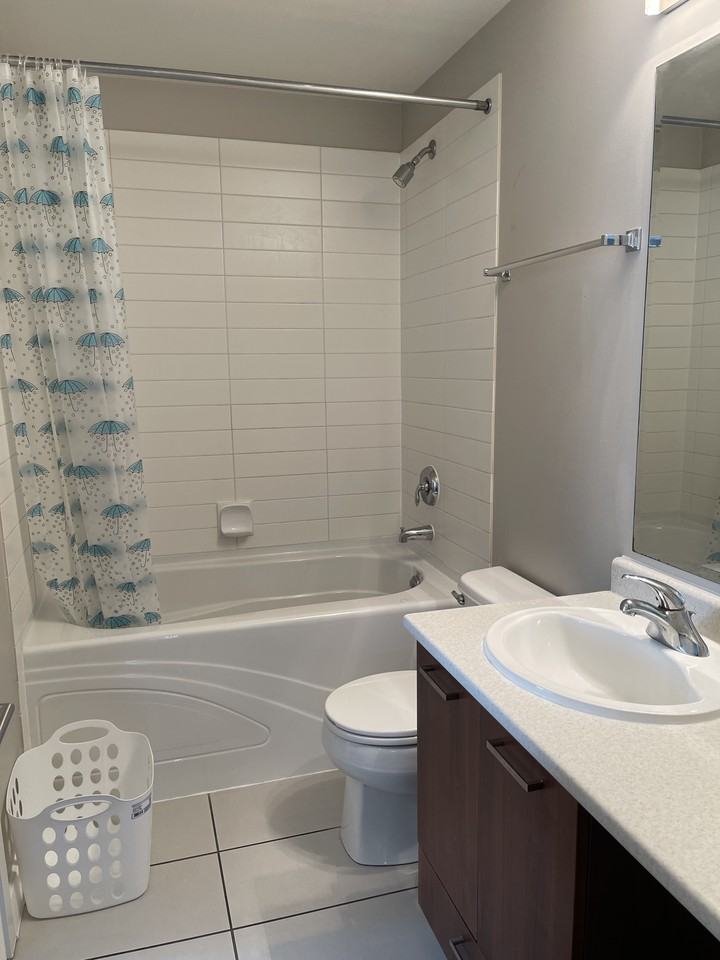 13321 102 A Avenue - Photo 5 of 11