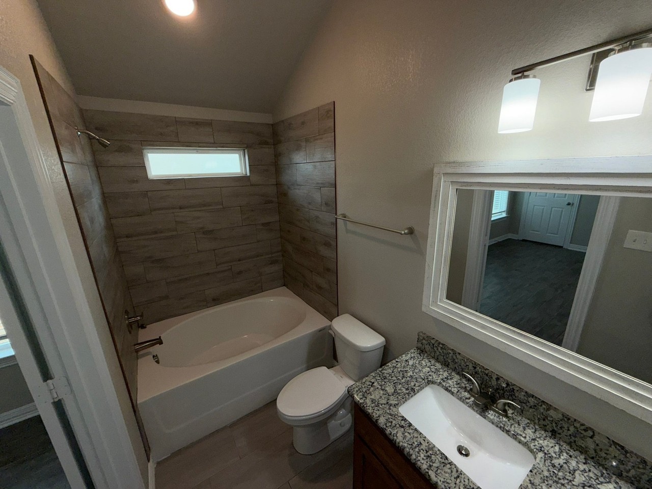 3326 S 13th St - Photo 3 of 14