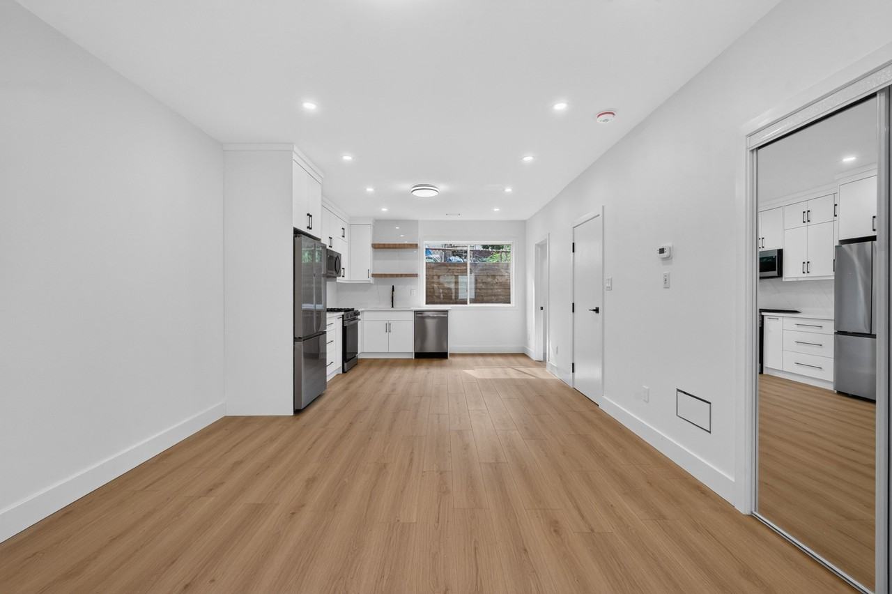 6 Kirknewton Road - Photo 5 of 32