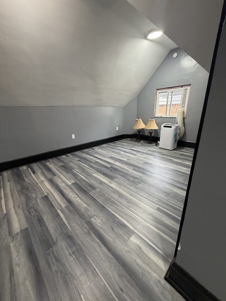 108 E 12th Ave #3 - Photo 7 of 10