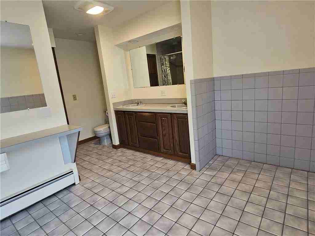 86 Washington St - Photo 7 of 14