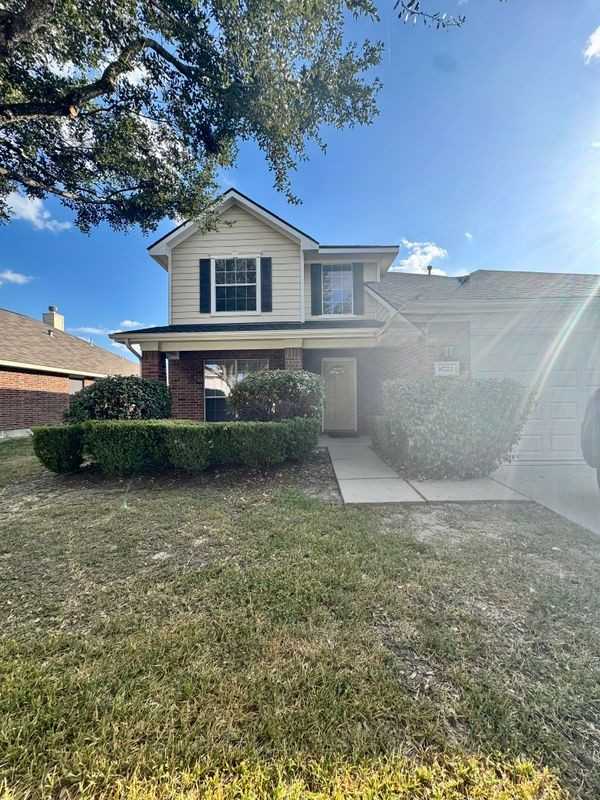 8722 Indian Maple Dr - Photo 2 of 3