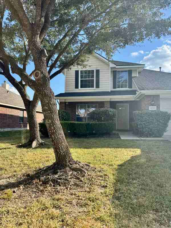 8722 Indian Maple Dr - Photo 3 of 3