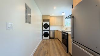 1346 S Dunsmuir Ave #1-2 - Photo 1 of 1