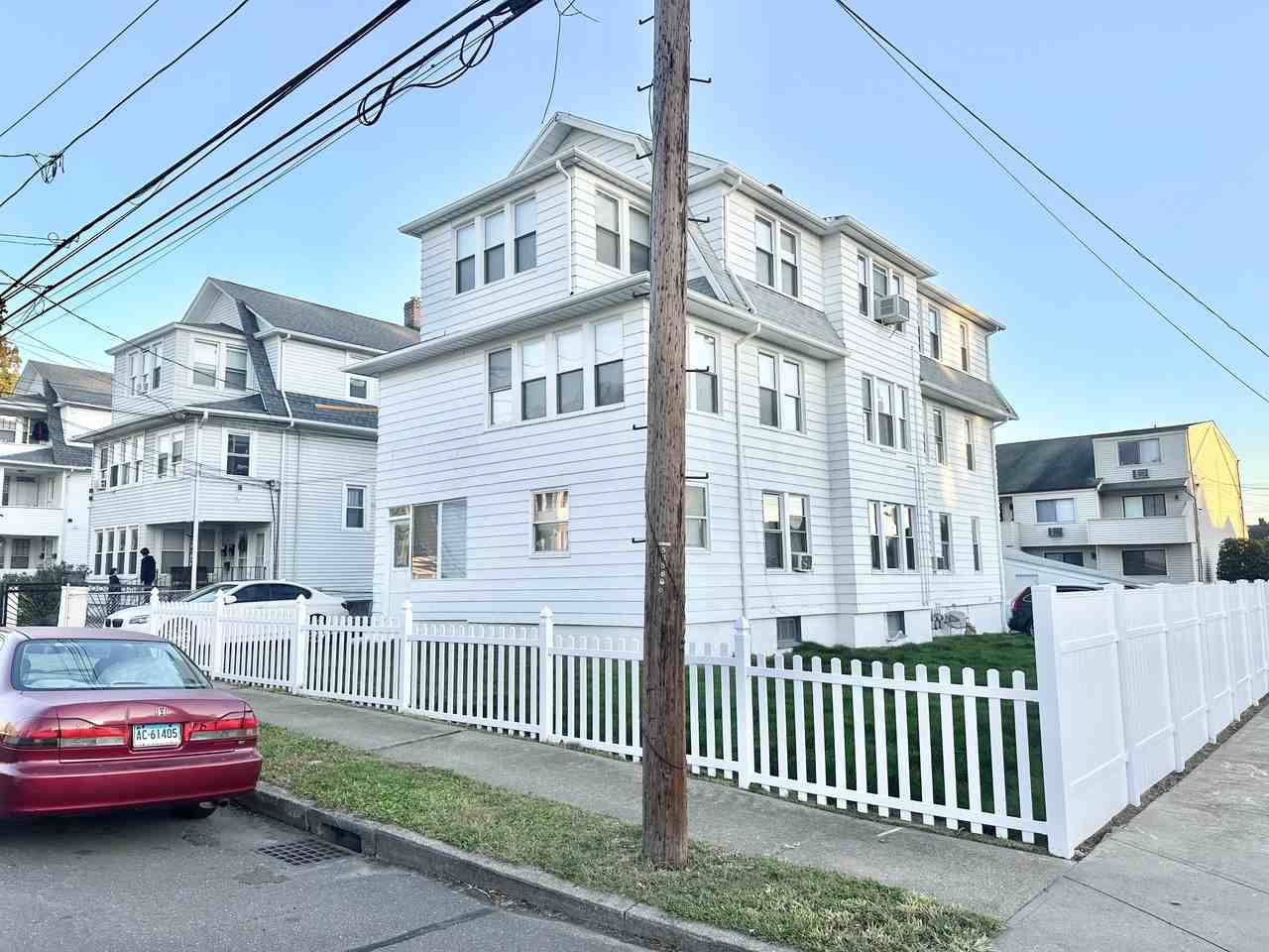 71 Tremont Ave #3 - Photo 5 of 50