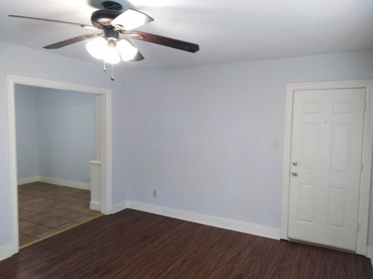 736 South Fannin Avenue #A - Photo 4 of 14