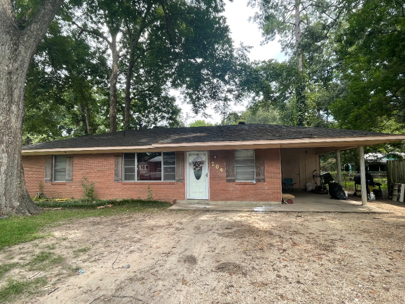 204 Tennessee St - Photo 5 of 15