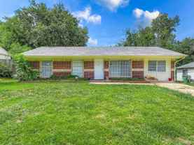 1110 Wycliff Dr - Photo 1 of 1