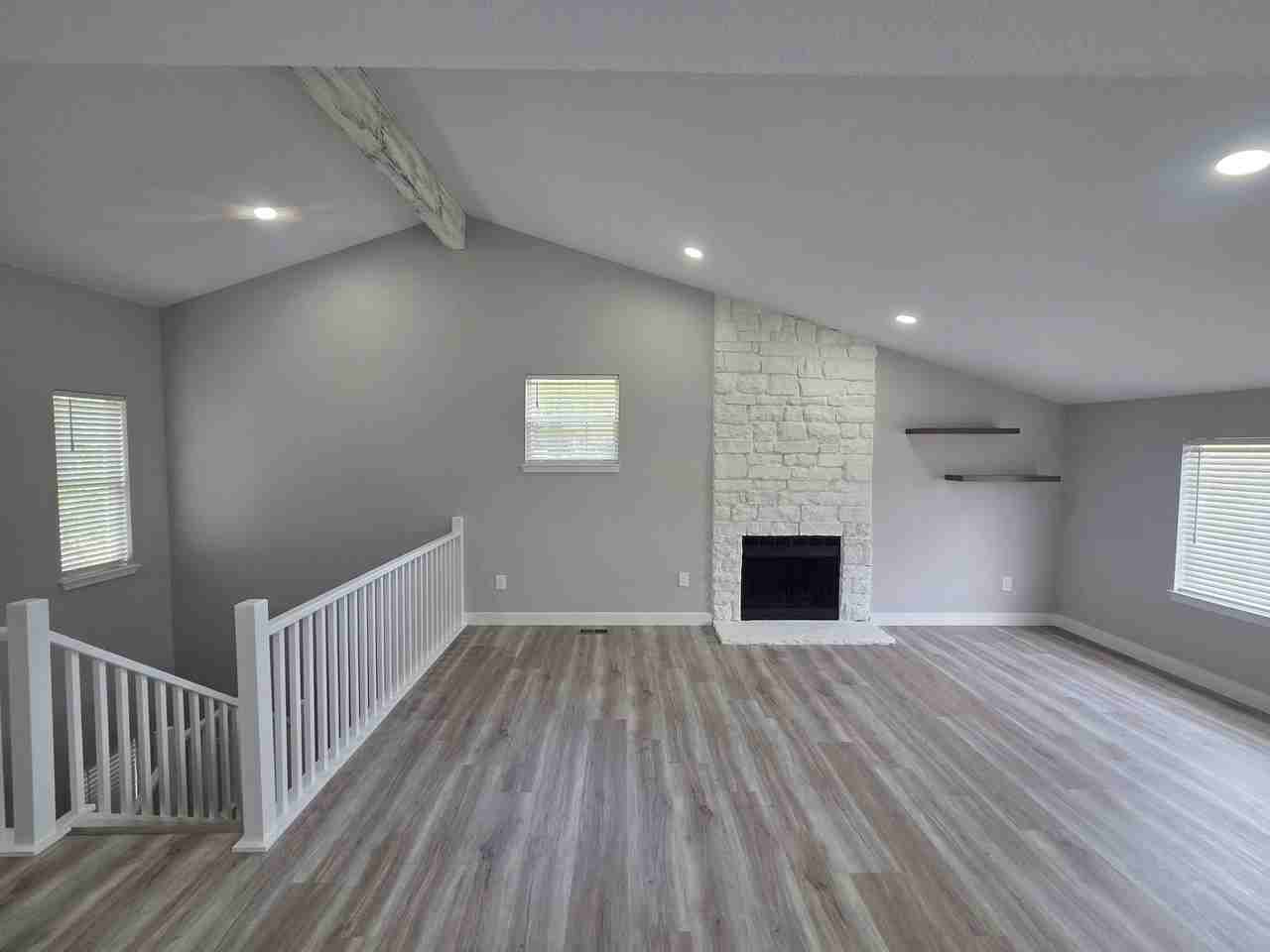 8470 Everett Way #E - Photo 6 of 19