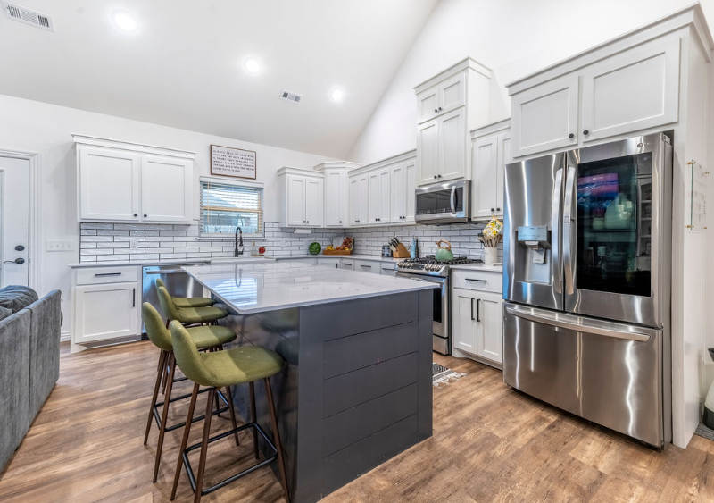 7350 Charlotte Ave - Photo 3 of 20