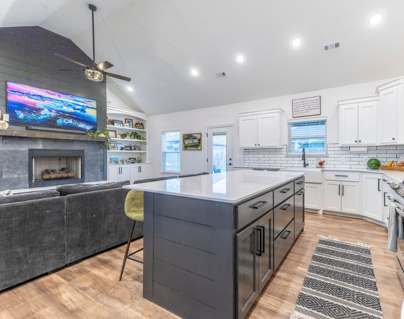 7350 Charlotte Ave - Photo 4 of 20