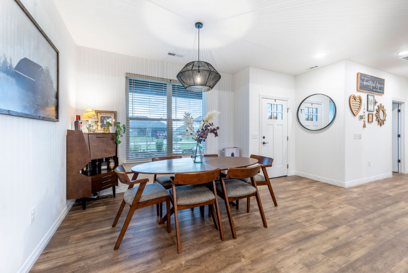 7350 Charlotte Ave - Photo 6 of 20