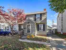4348 Lyman Ave - Photo 1 of 1