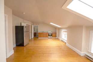 52 Carleton St #4 - Photo 1 of 1