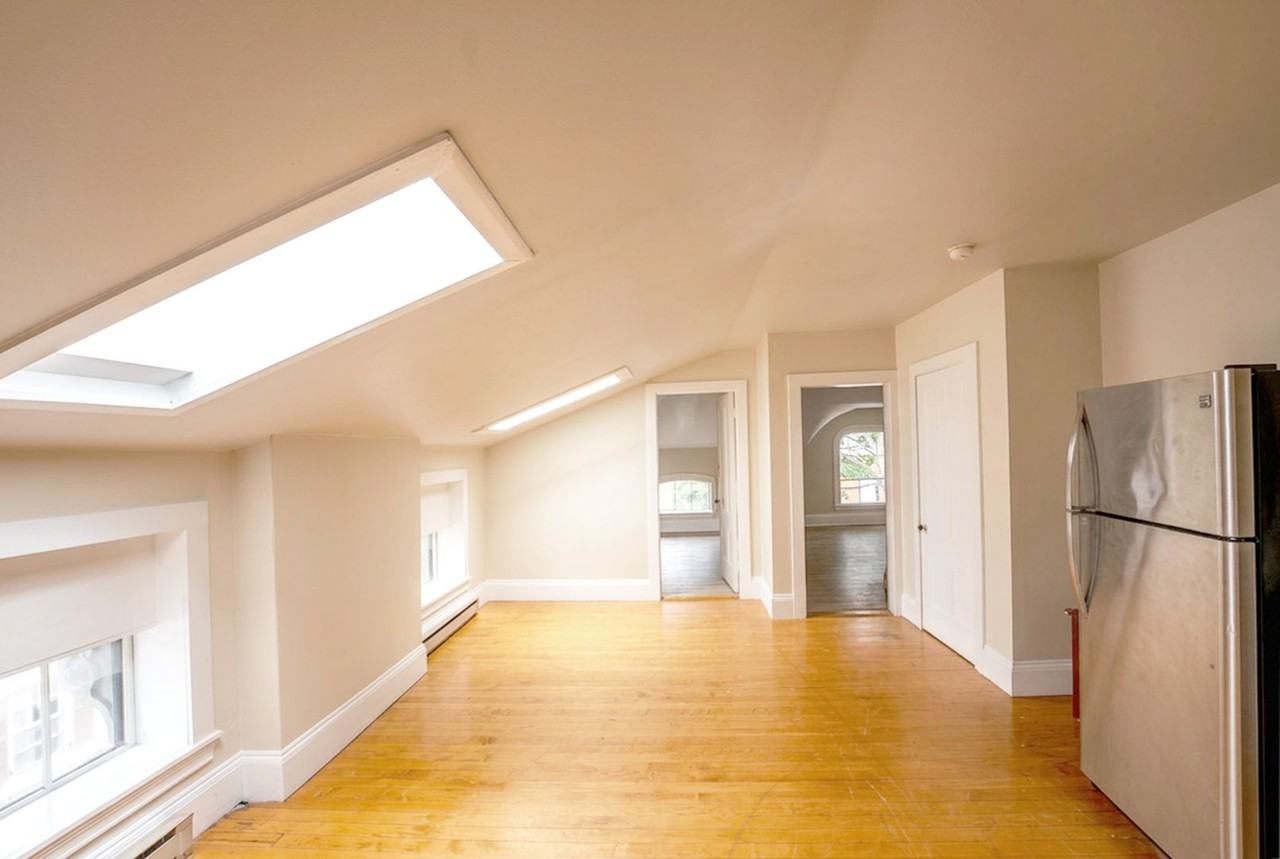 52 Carleton St #4