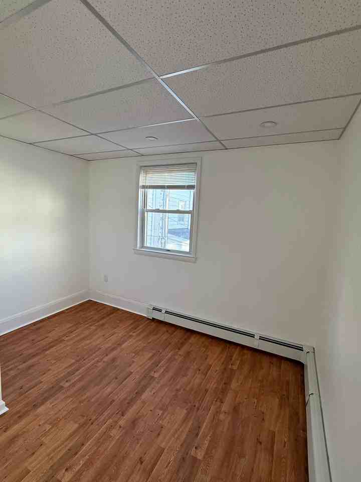252 Park Ave #3 - Photo 2 of 11