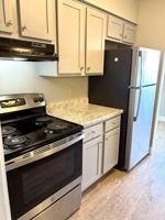 featured image of 4026 N Illinois Ave #10