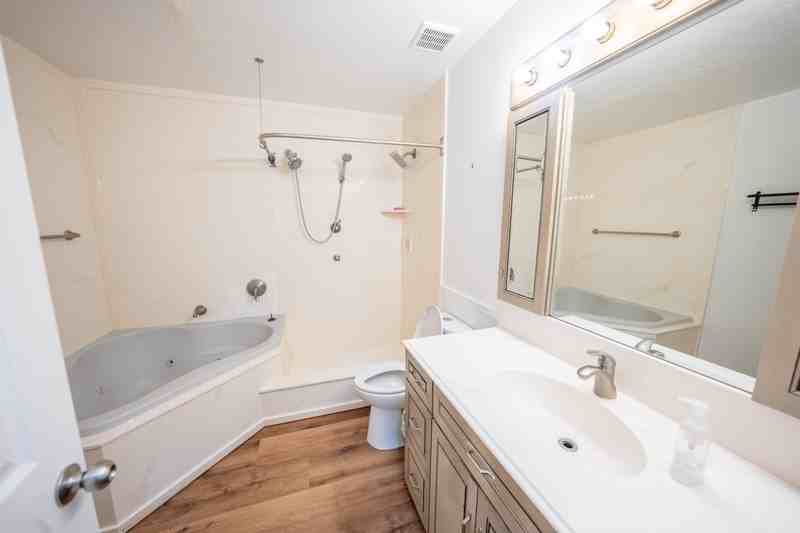 1867 S Main St - Photo 3 of 10