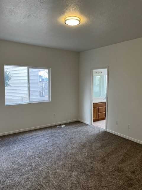 1815 E Independence Way - Photo 5 of 9