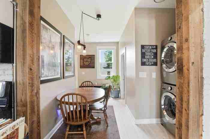 1155 E Rich St - Photo 5 of 13